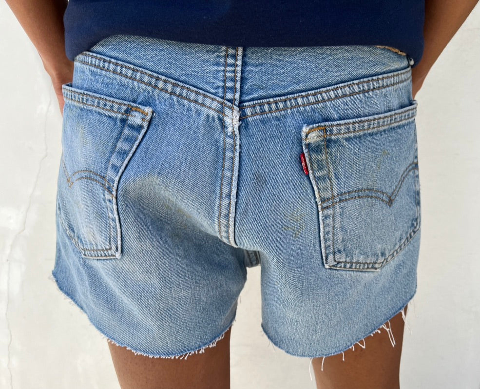 Vintage 501 Levi Shorts 36