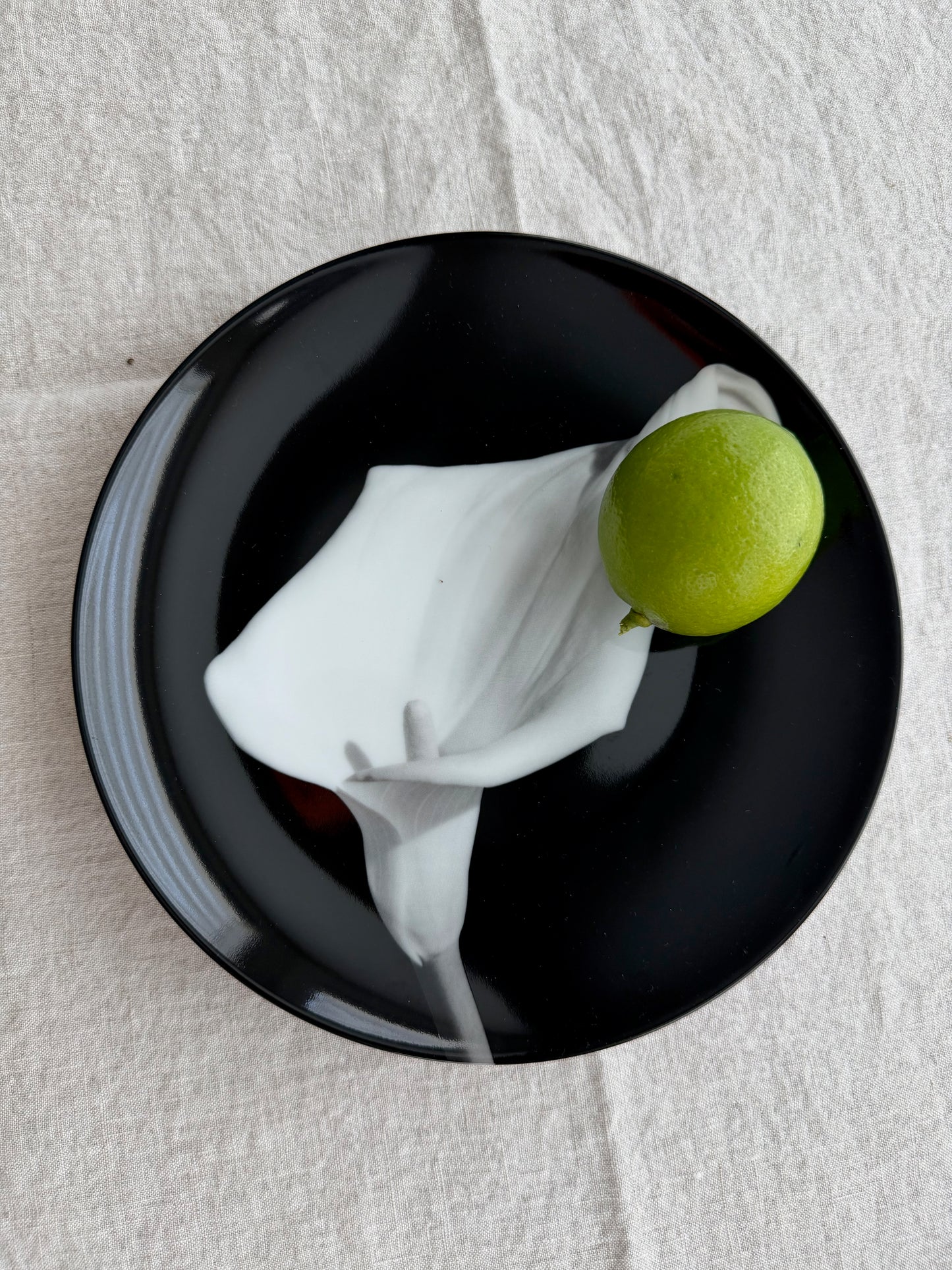 Robert Mapplethorpe Small Calla Lily Porcelain Plate